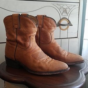 Frye Billy Short Ankle Boots